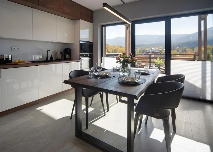 Invest Centrum Park 13 *